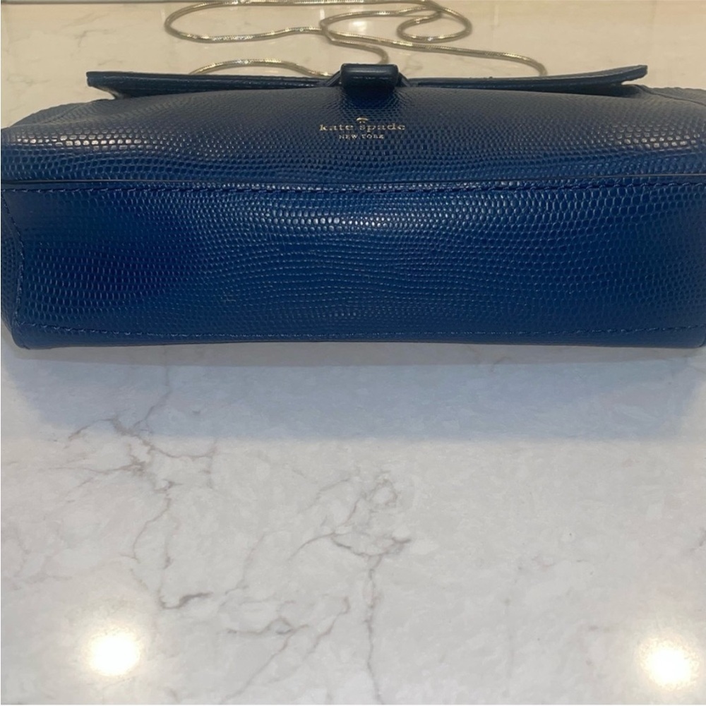 Kate Spade Riverside Emmie Textured Blue Crossbody Bag - Picture 4 of 10